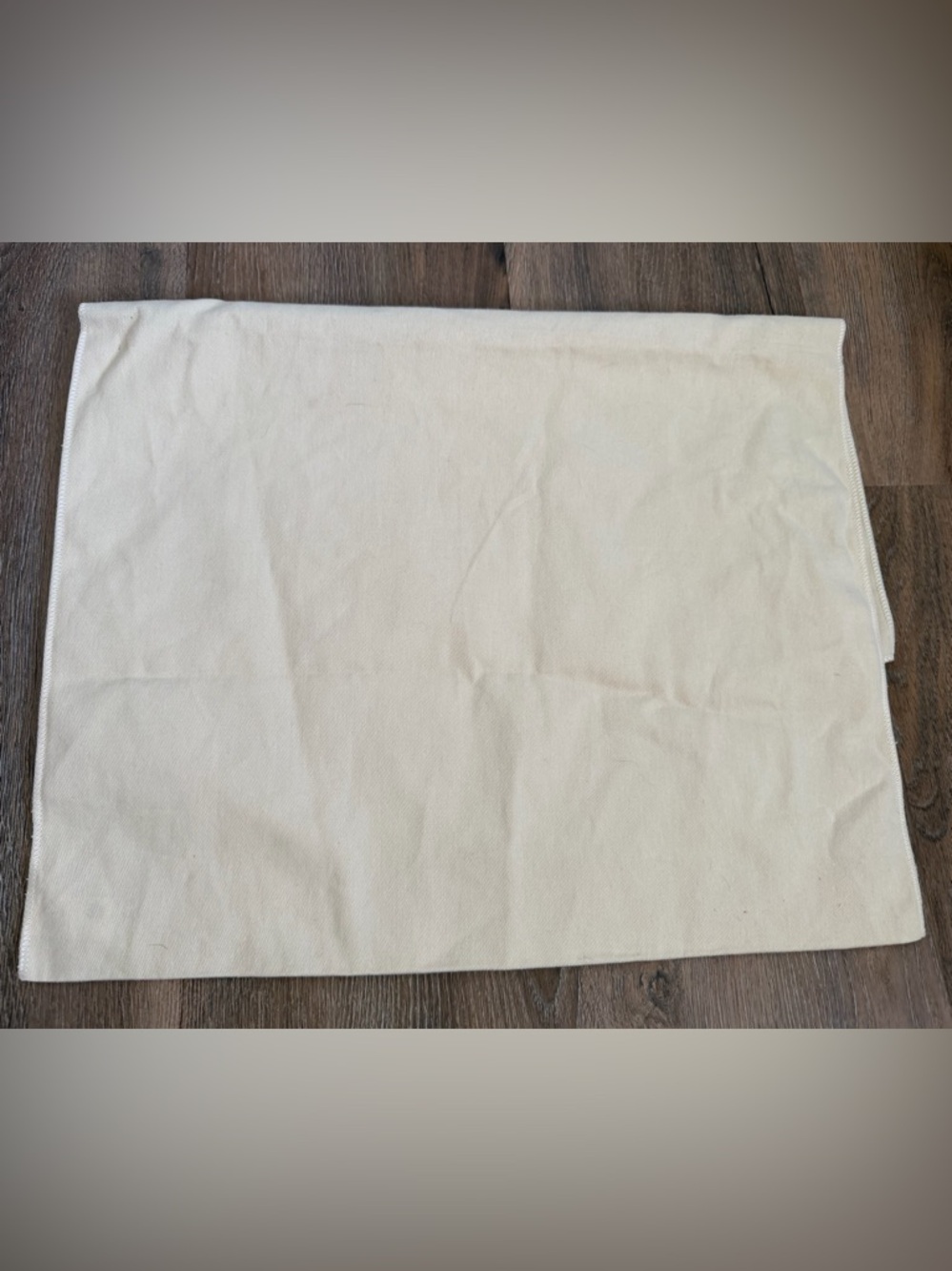 Louie Vuitton Envelope Dust Bag - Picture 3 of 7